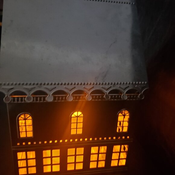 Hallmark Silver Metal Light Up Flame-less Candle Christmas Decor - Picture 3 of 8